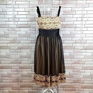 R&M Richard's cocktail dress Size 6